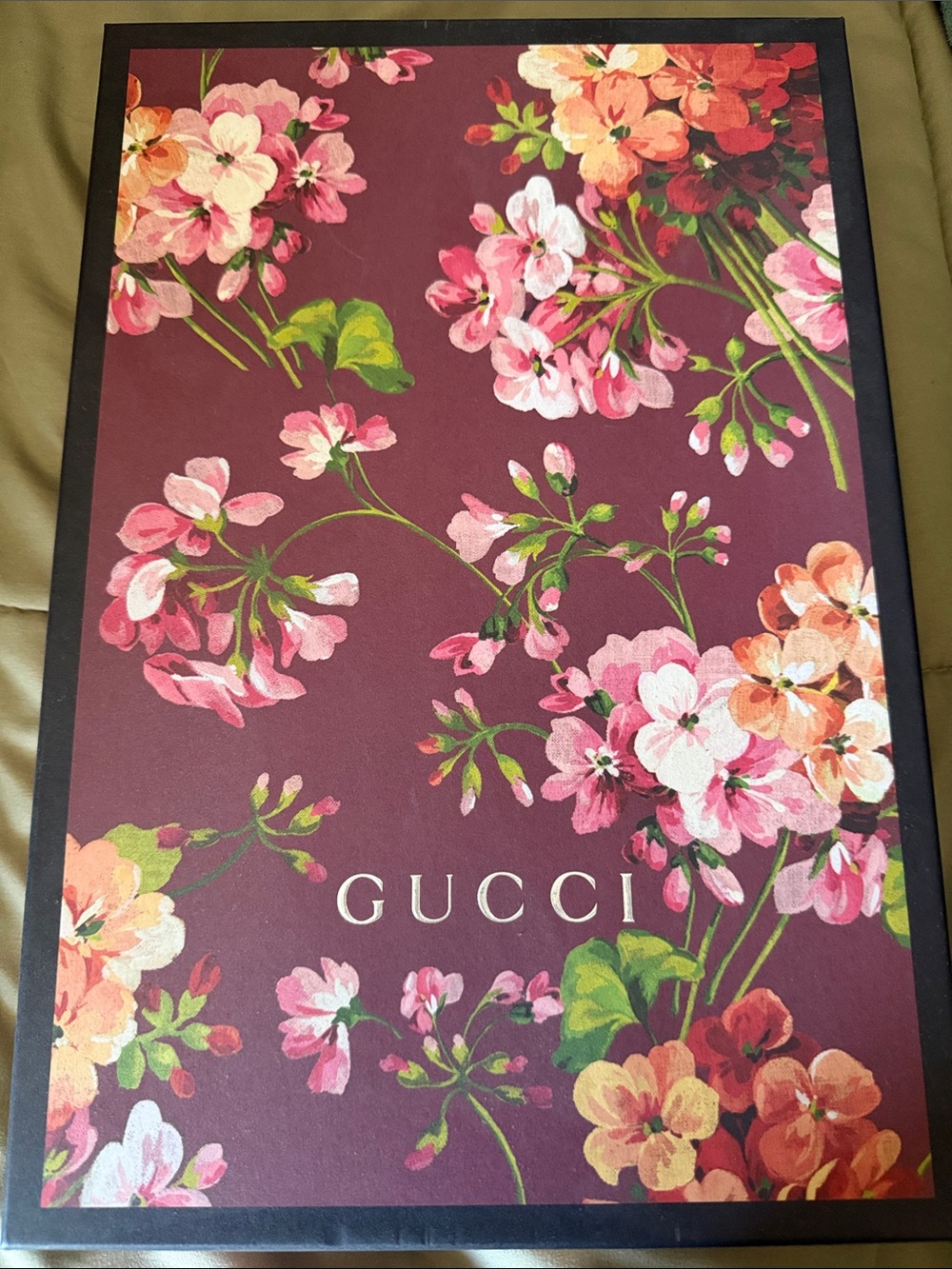 Gucci Floral Logo Silk Scarf in Beige, Pink, Green. - Picture 4 of 4